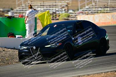 media/Oct-18-2025-Extreme Speed (Sat) [[d6d7e1fef1]]/Group 5/Session 1 (Turn 4)/